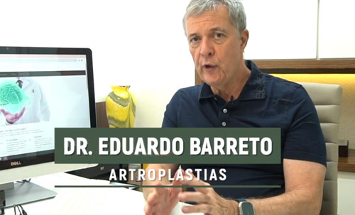 Dr. Eduardo Barreto em seu consultório fala sobre: Artroplastias
